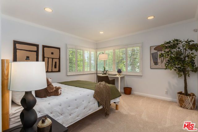5071 Shirley Avenue, Tarzana (los Angeles), CA 91356