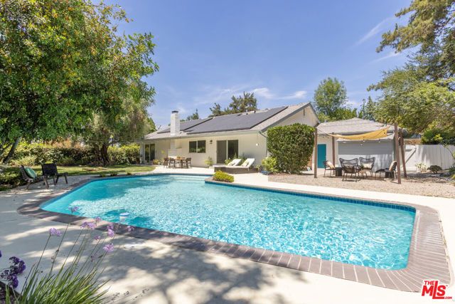 5071 Shirley Avenue, Tarzana (los Angeles), CA 91356