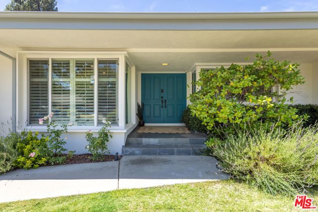 5071 Shirley Avenue, Tarzana (los Angeles), CA 91356
