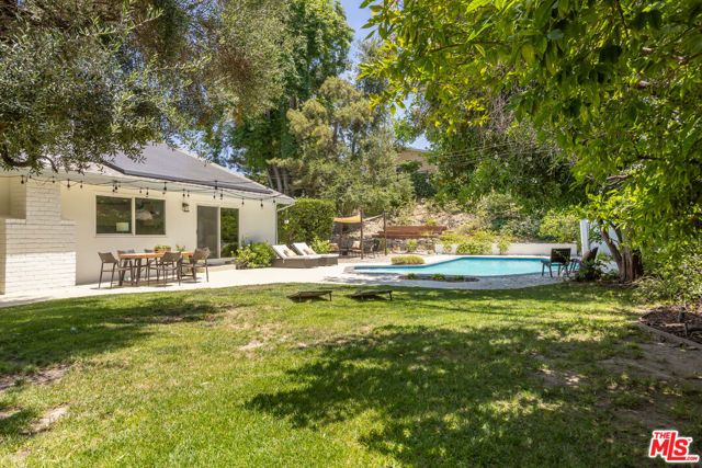 5071 Shirley Avenue, Tarzana (los Angeles), CA 91356