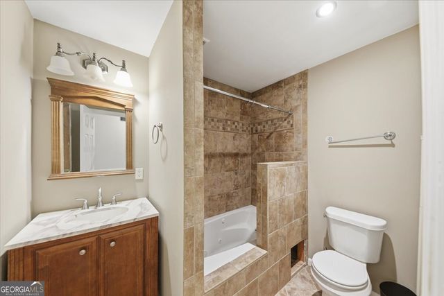 2845 Sardis Drive, Buford, GA 30519