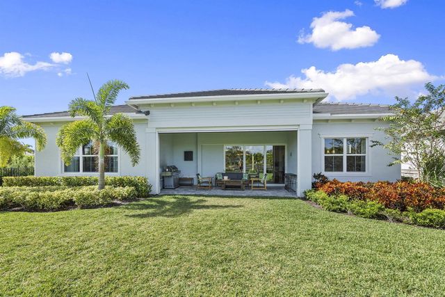 10888 Stellar Circle, Palm Beach Gardens, FL 33412