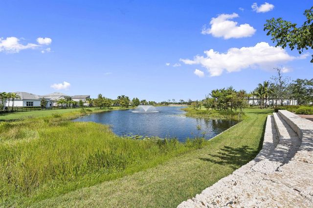 10888 Stellar Circle, Palm Beach Gardens, FL 33412