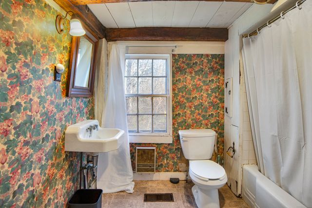 80 Orchard Road, East Haddam, CT 06423