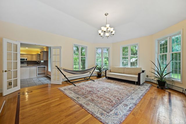 9 Old Logging Road, Stamford, CT 06903
