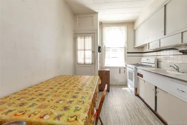 7020 & 7022 72nd Street, Glendale, NY 11385