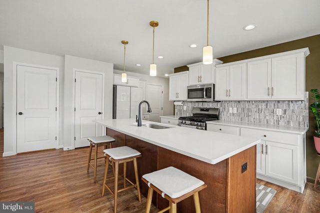 948 W NORTH STREET, Carlisle, PA 17013