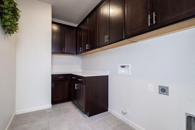 407 Cardini Ct, Lincoln, CA 95648