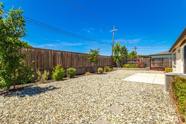 407 Cardini Ct, Lincoln, CA 95648