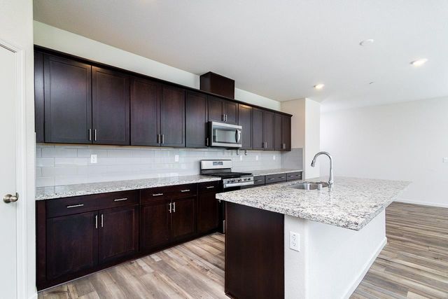407 Cardini Ct, Lincoln, CA 95648