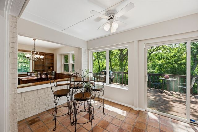 429 Rolling Hills Trail, Arlington, TX 76011