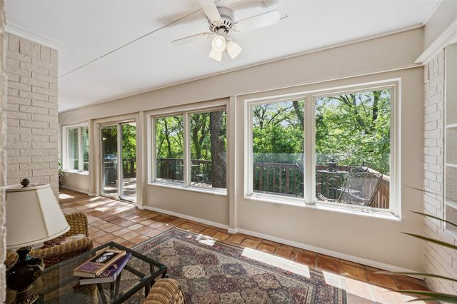 429 Rolling Hills Trail, Arlington, TX 76011
