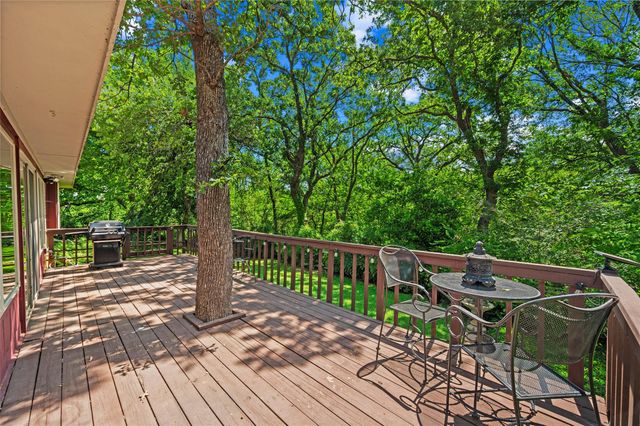 429 Rolling Hills Trail, Arlington, TX 76011