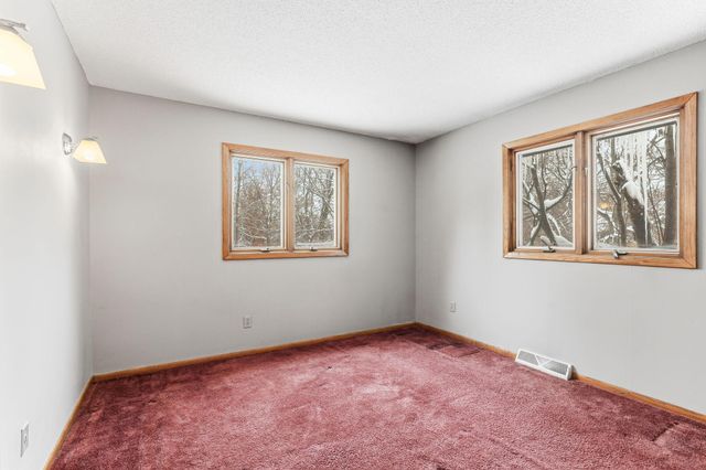 2593 58th Street NE, Buffalo, MN 55313