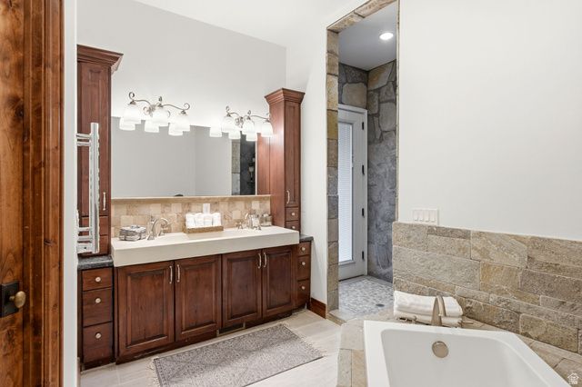 2847 W AMINI WAY, South Jordan, UT 84095