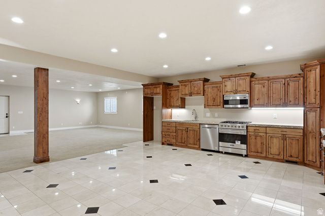 2847 W AMINI WAY, South Jordan, UT 84095