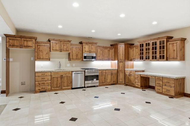 2847 W AMINI WAY, South Jordan, UT 84095