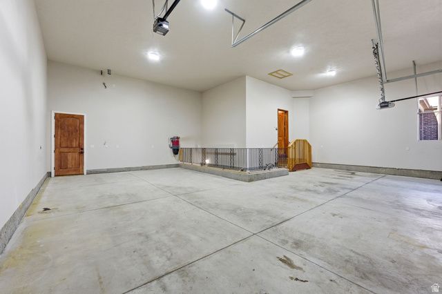 2847 W AMINI WAY, South Jordan, UT 84095