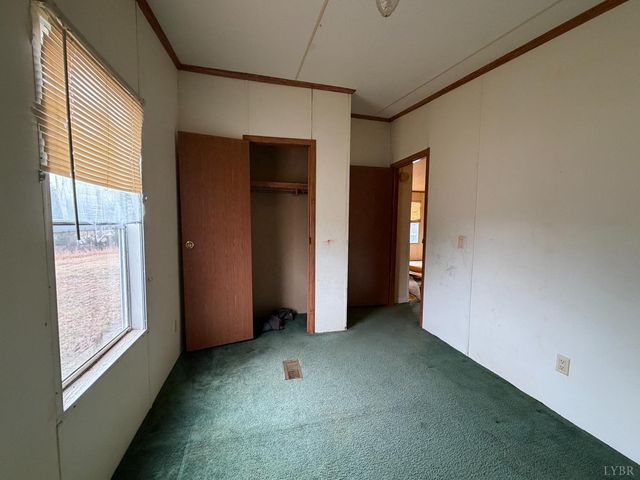 1472 Twenty Two Road, Pamplin, VA 23958