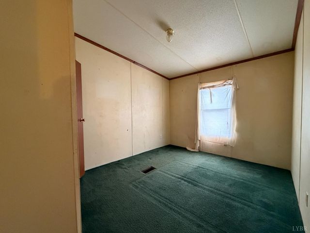 1472 Twenty Two Road, Pamplin, VA 23958