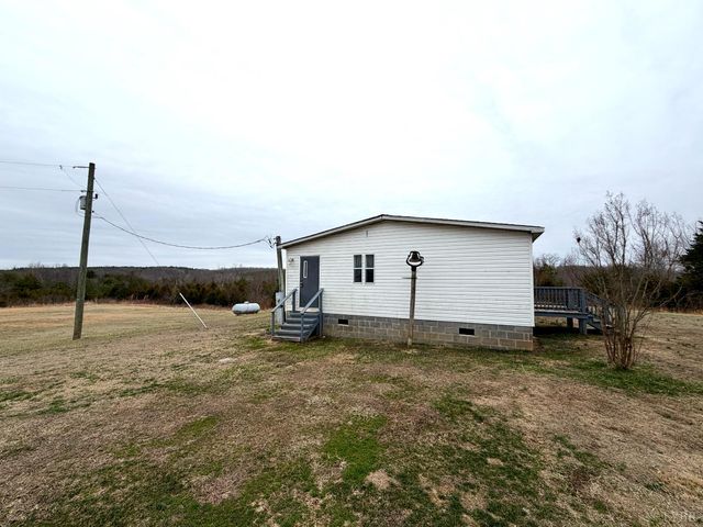 1472 Twenty Two Road, Pamplin, VA 23958