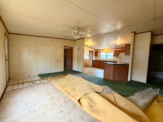 1472 Twenty Two Road, Pamplin, VA 23958