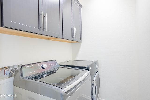 2057 W BRIANA Way, San Tan Valley, AZ 85144