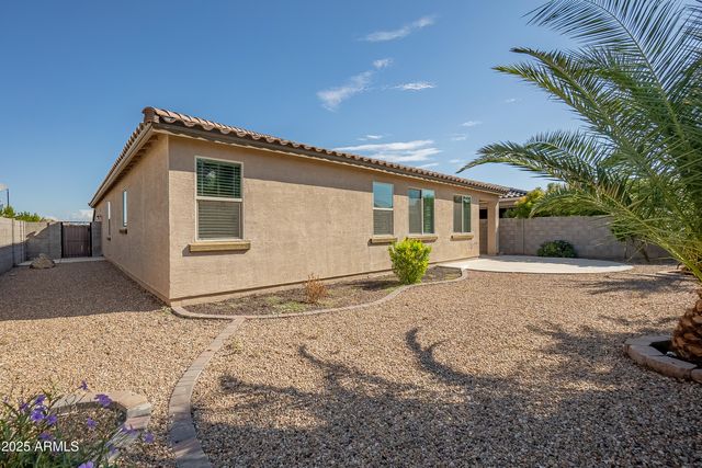 2057 W BRIANA Way, San Tan Valley, AZ 85144