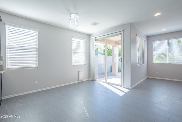 2057 W BRIANA Way, San Tan Valley, AZ 85144