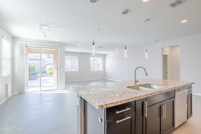 2057 W BRIANA Way, San Tan Valley, AZ 85144