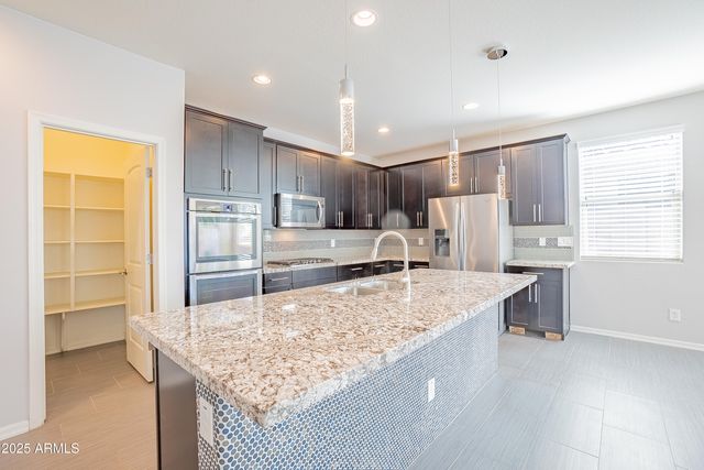 2057 W BRIANA Way, San Tan Valley, AZ 85144