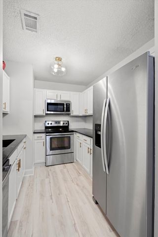 7880 Champion Way D, North Charleston, SC 29418