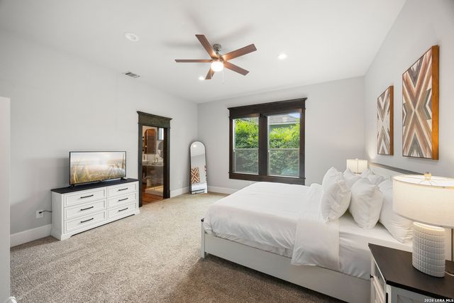 122 Vitra Pl, San Antonio, TX 78210