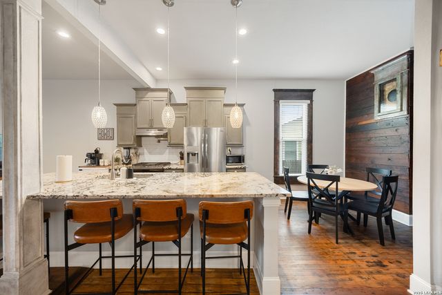 122 Vitra Pl, San Antonio, TX 78210