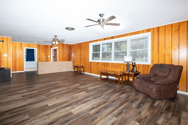 603 Grand Avenue, Brady, TX 76825