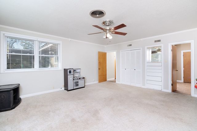 603 Grand Avenue, Brady, TX 76825