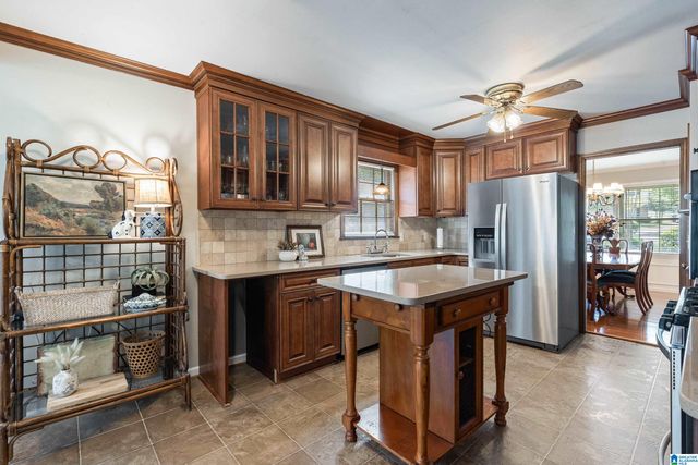 609 DUNMORE CIRCLE, Hoover, AL 35226