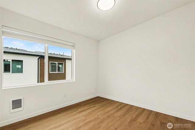 9725 4th Avenue W, Everett, WA 98204