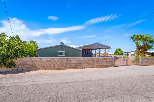 12720 Cortaro Drive, Topock, AZ 86436