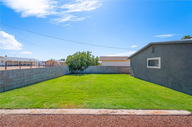 12720 Cortaro Drive, Topock, AZ 86436
