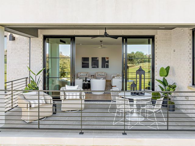 340 O Connor Ridge Boulevard 13, Irving, TX 75038