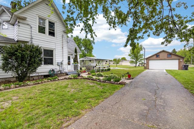 224 Howard STREET, Walworth, WI 53184