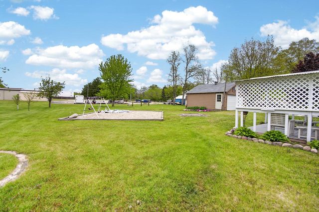 224 Howard STREET, Walworth, WI 53184
