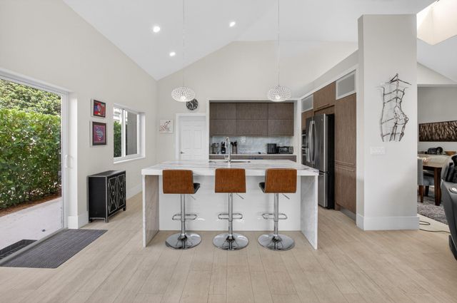 17320 Loch Lomond Way, Boca Raton, FL 33496
