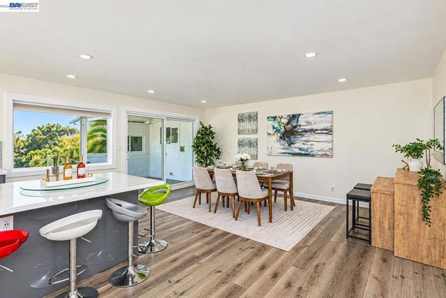 4734 Geranium Place, Oakland, CA 94619