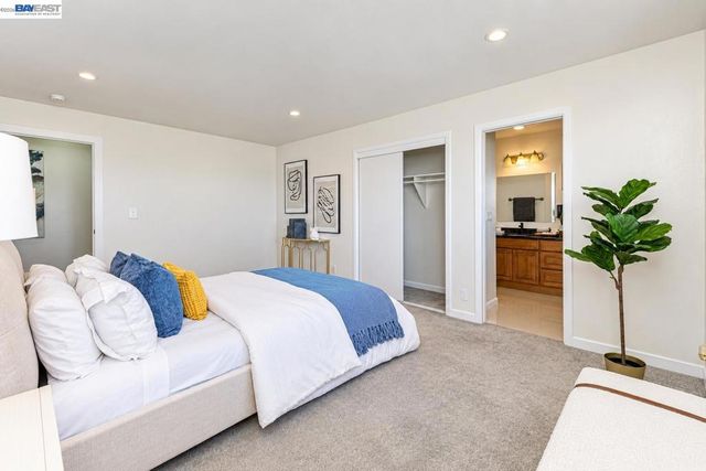 4734 Geranium Place, Oakland, CA 94619