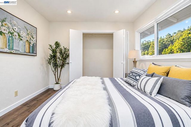 4734 Geranium Place, Oakland, CA 94619
