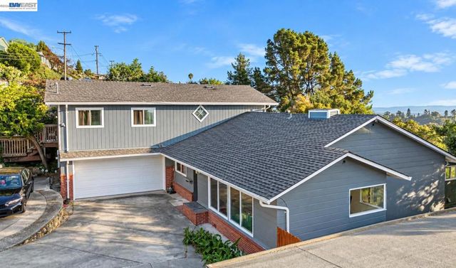 4734 Geranium Place, Oakland, CA 94619