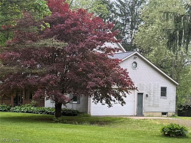 11165 Peck Road, Mantua, OH 44255