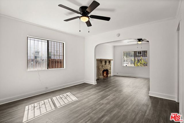 1333 W 57th Street, Los Angeles, CA 90037
